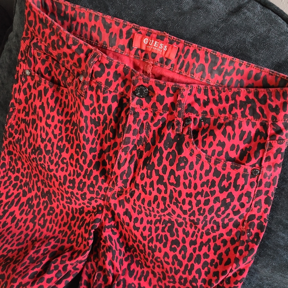 Guess red and black spotted pants